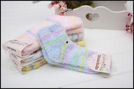 成人毛绒绒袜子视频,时尚潮流还是隐私边界？