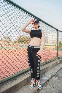 成人团操舞蹈教学视频,轻松掌握成人团操舞蹈技巧